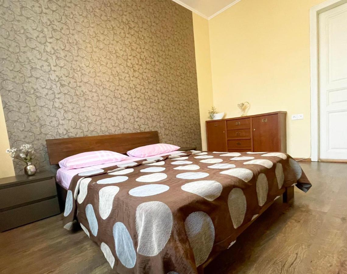 Крехівська 5,Апартаменти В Центрі, Дві Спальні Lwów Zewnętrze zdjęcie
