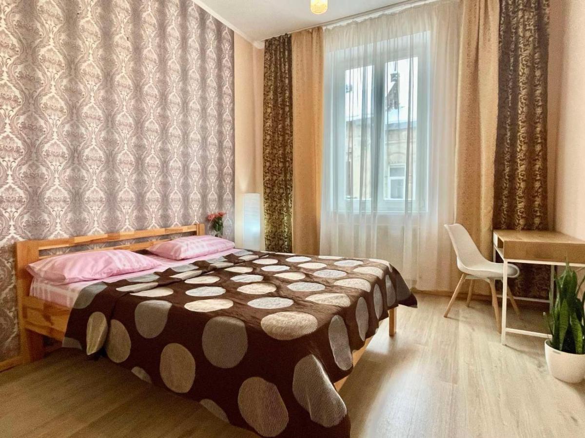Крехівська 5,Апартаменти В Центрі, Дві Спальні Lwów Zewnętrze zdjęcie