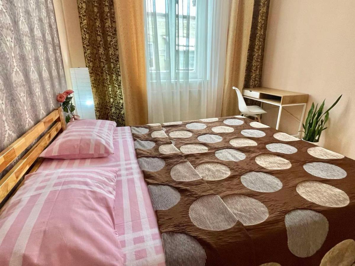 Крехівська 5,Апартаменти В Центрі, Дві Спальні Lwów Zewnętrze zdjęcie